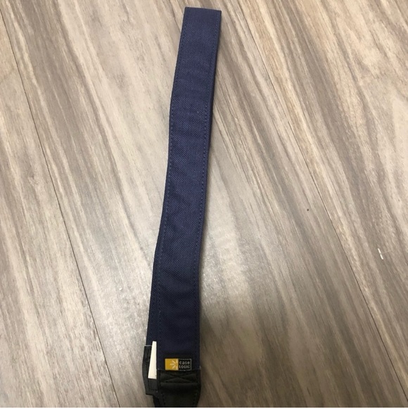 Case Logic Saigon Neck Strap for DSLR Cameras blue Indigo New in box NIB - Picture 5 of 8